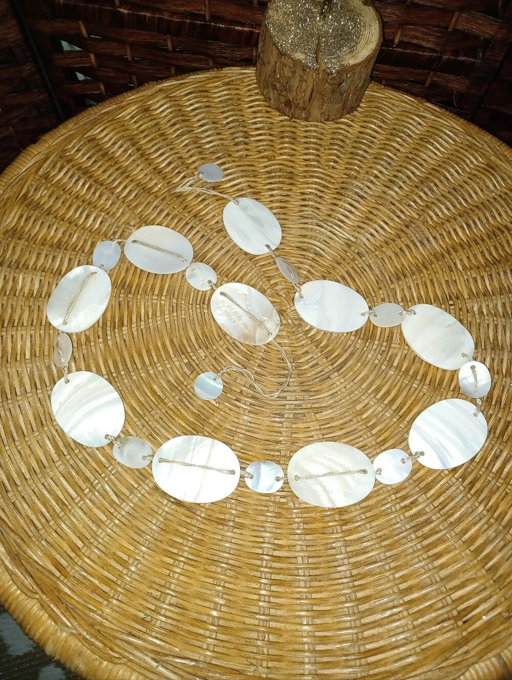 White Shell Disc Statement Belt